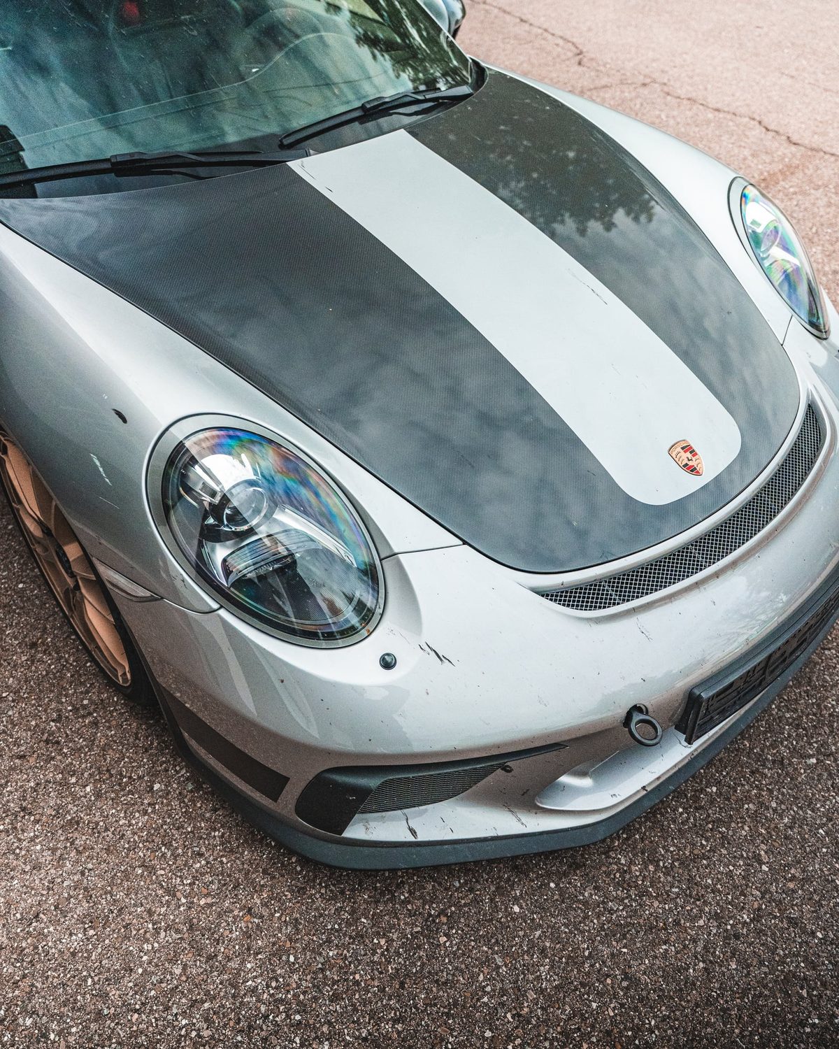 Scheinwerfer und Fronthaube des Porsche 991.2 GT3