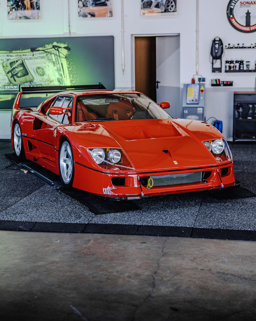 Ferrari F40