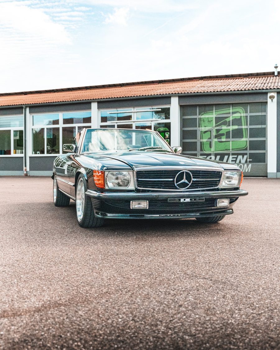 Mercedes 560 SL (R107)